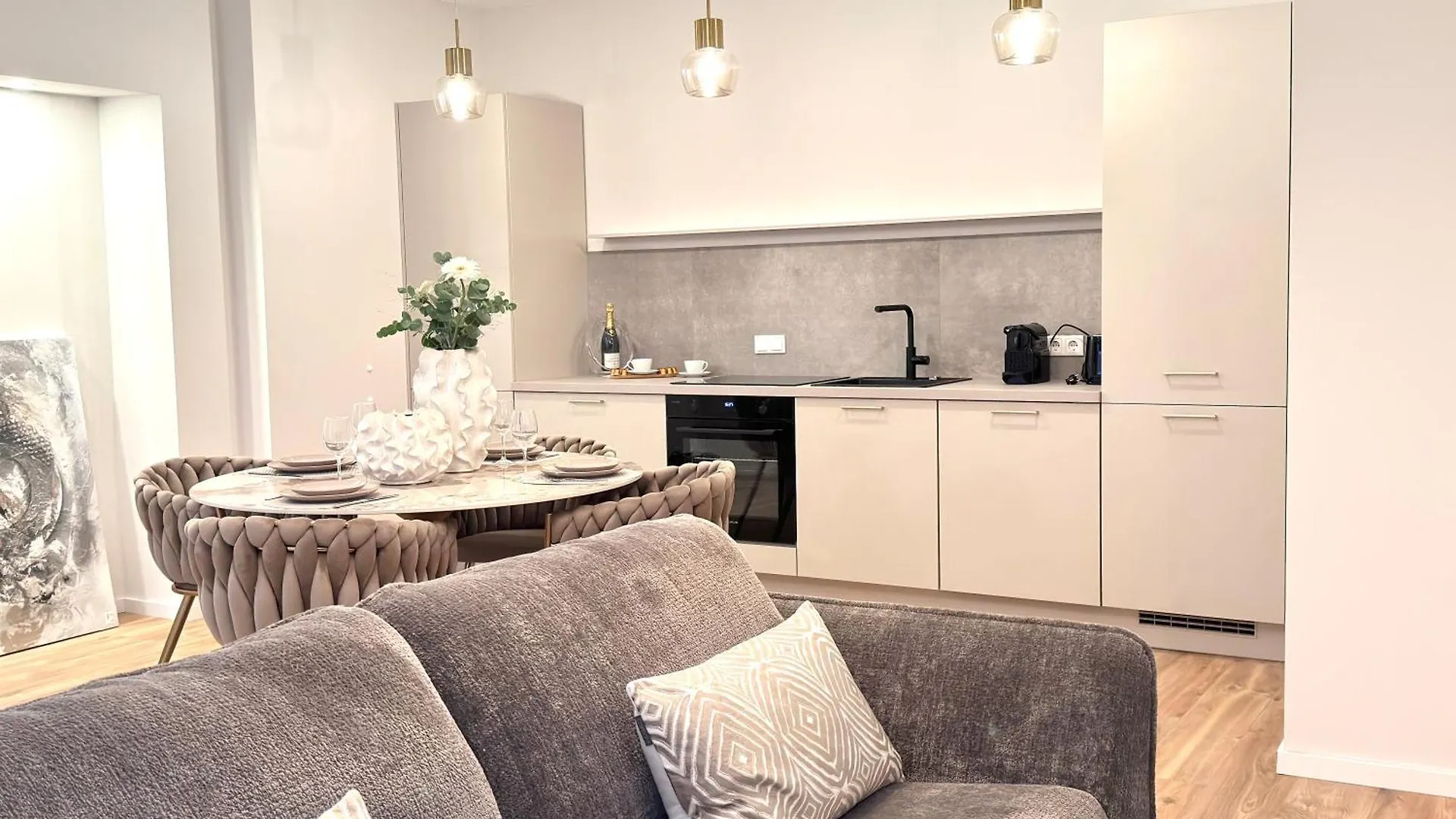 Gemuetliches Design Apartment In Do-Zentrum Dortmund